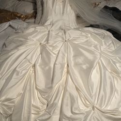 Maggie  Sottero Couture Wedding Gown