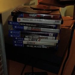 PlayStation 4 3controllers&6 Games In Great Condition 