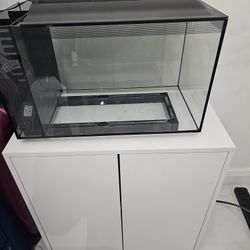 13.5 Fluval Evo Tank 