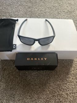 Oakley Sliver Sunglasses