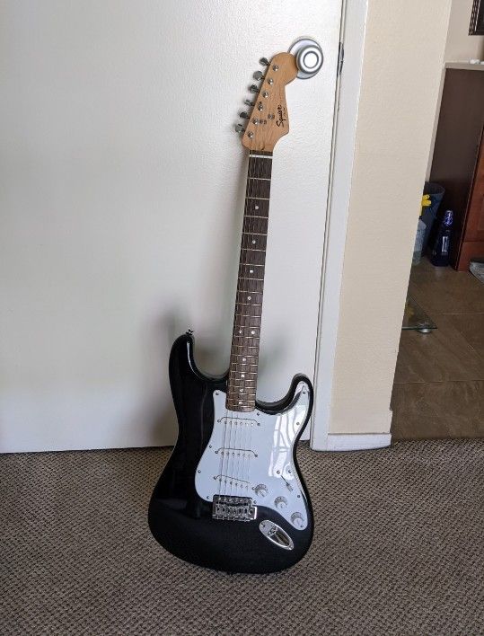 Fender Squier Electric Guitar