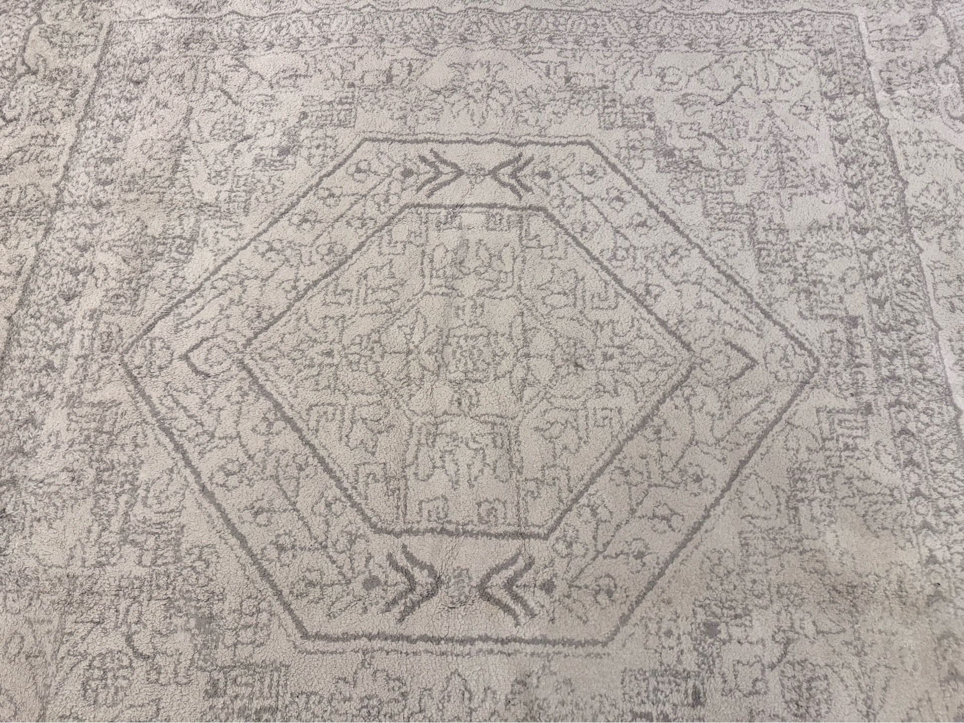 Safavieh 8x8 white and grey area rug