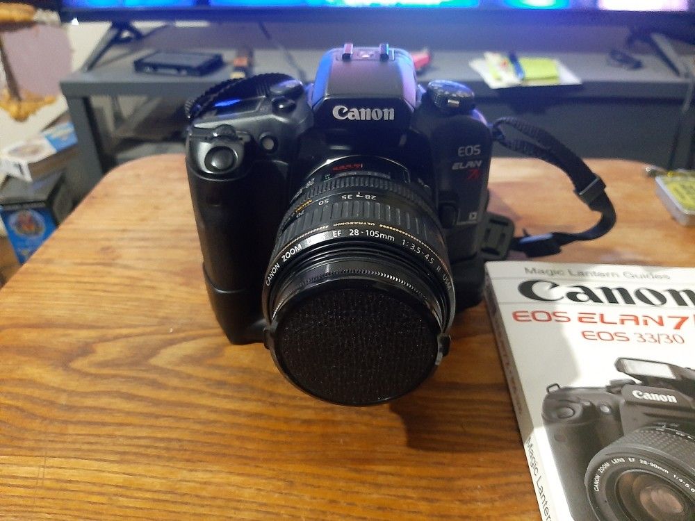Canon EOS Elan 7E Seni-Pro 35mm Film Camera