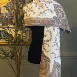 Beautiful Pashmina Shawl