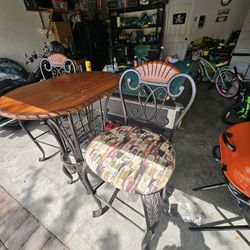 High top table with 2 bar stores.