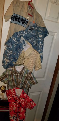 5 size 3t boys button down shirts