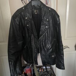 D’ Revi Leather Jacket