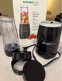 KitchenSmith Blender