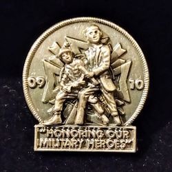2009 VFW 2010 Honoring Our Military Heroes Veterans Of Foreign Wars Vintage Collectible Lapel Pin 