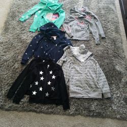 Girls Hoodie size 6/7 $5 each 