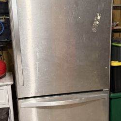 Whirlpool fridge