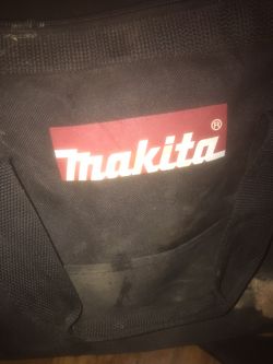 Makita hand saw and impact wrench $100