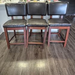 3 Bar Stools