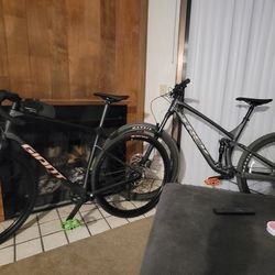Giant Gravel Bike