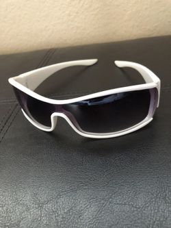 Sanglass (☑️out my other Items)....