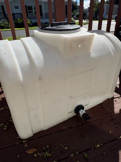 40 gallon water tank
