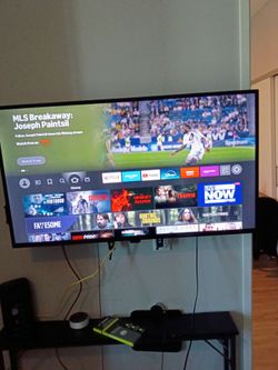 Insignia 42-in plasma TV