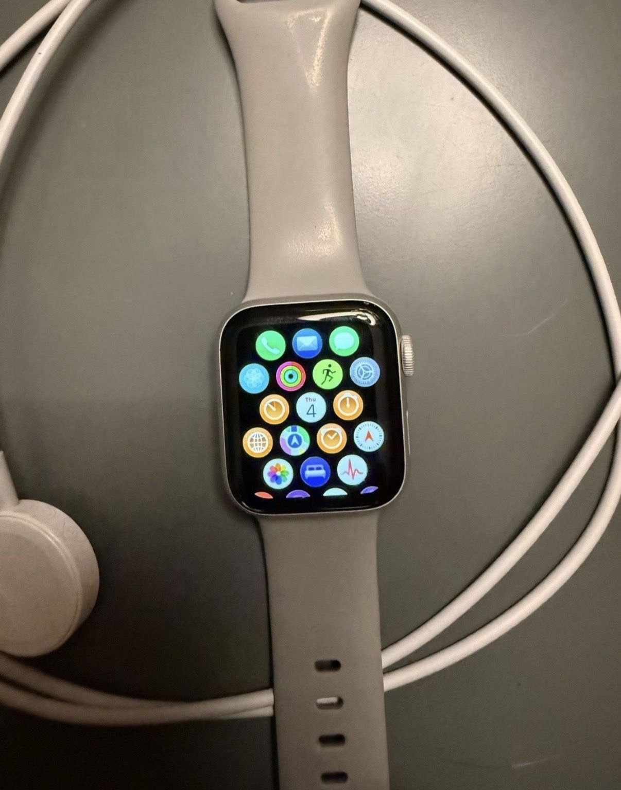 Apple Watch 6 With Charger