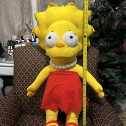 Lisa Simpson Doll Plus 