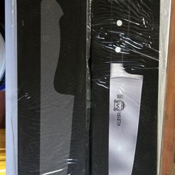 KUMA 8 Inch Chef Knife, Razor Sharp Stainless Steel Blade with Gift Box