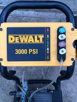 Dewalt Pressure Washer (Honda Engine) 3000 PSI