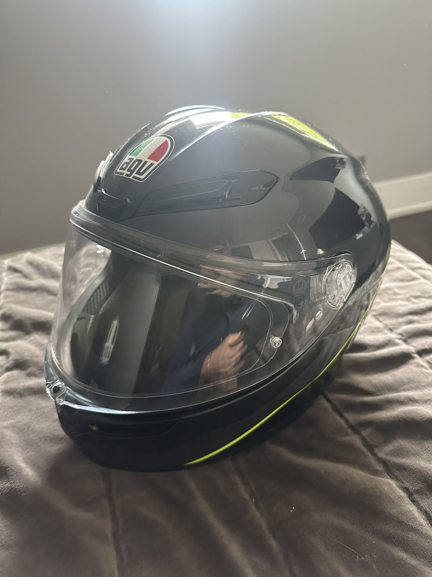 AGV K6 SIZE ML HELMET
