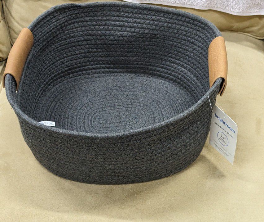 New 13 Inch Coiled Rope Basket. $5