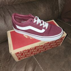 Vans  Size 6 