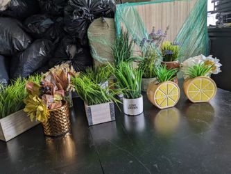 12 faux small potted plants