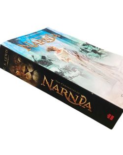The Chronicles of Narnia Movie Tie-in Edition (Narnia) - Paperback 