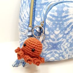 Amigurumi octopus keychain. Crochet octopus bag accessory. Bag charm. Girlfriend gift. Girl gift. Purple Lover
