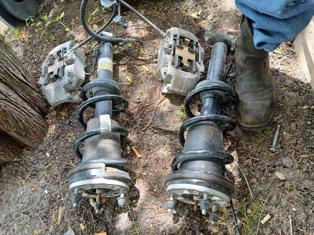 21 Chevy Front Calipers N Struts