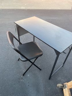 BLACK PETITE DESK & CHAIR
