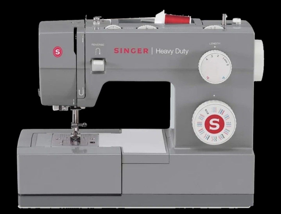 NWOB Singer Heavy Duty 4432 Sewing Machine
