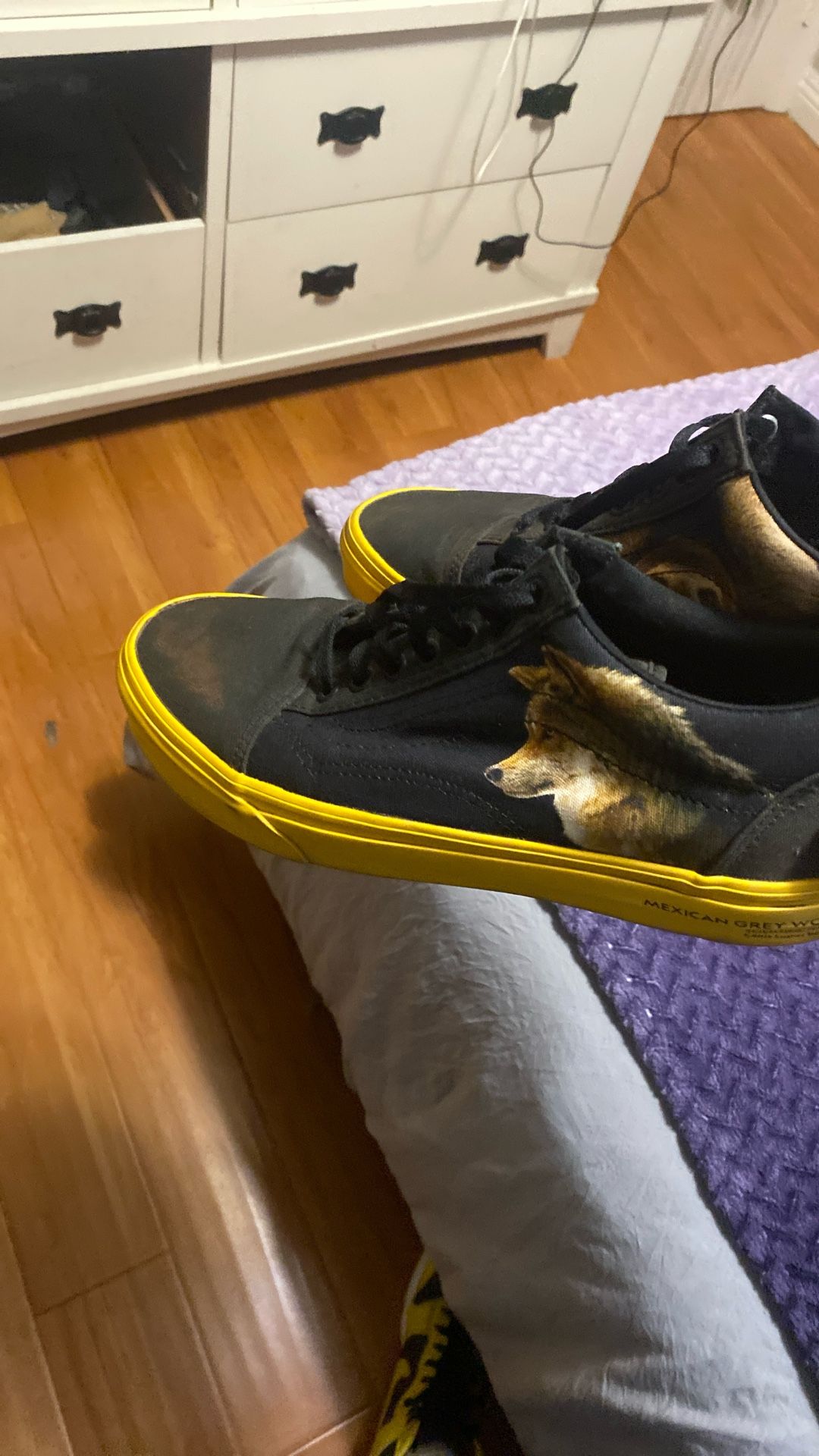 vans