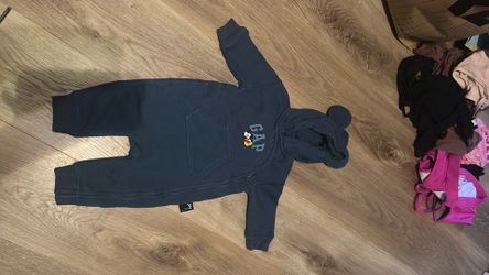 Baby Gap x Disney onesie
