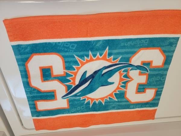 Miami dolphins golf towel
