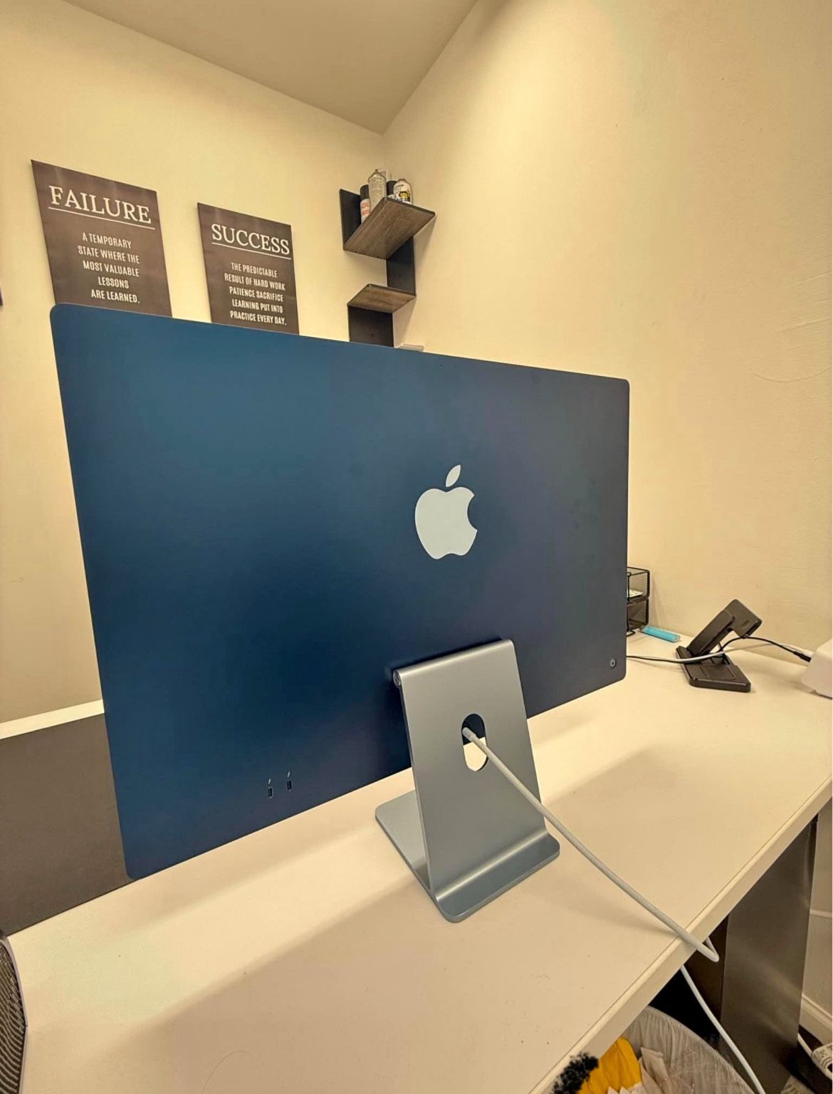 iMac 24