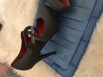 Size 8 heels