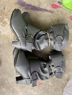 Brand new never used size 6 boots for little girls