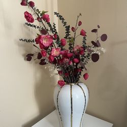 White Ceramic Ginger Jar Vase with Gold Decorative Design ( 18.5” H) “New” With Flowers Included. (dried Real Herbs And Fake Pink Flowers)