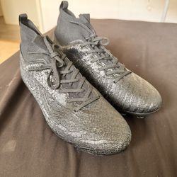 Men's High Top FG Football Boots, Professional Outdoor Anti-skid Breathable Lace Up FG Soccer Cleats