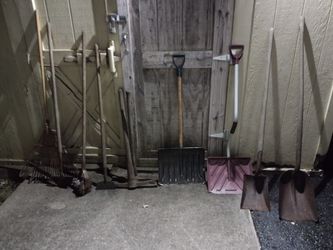 Multiple Garden Tools For Sale