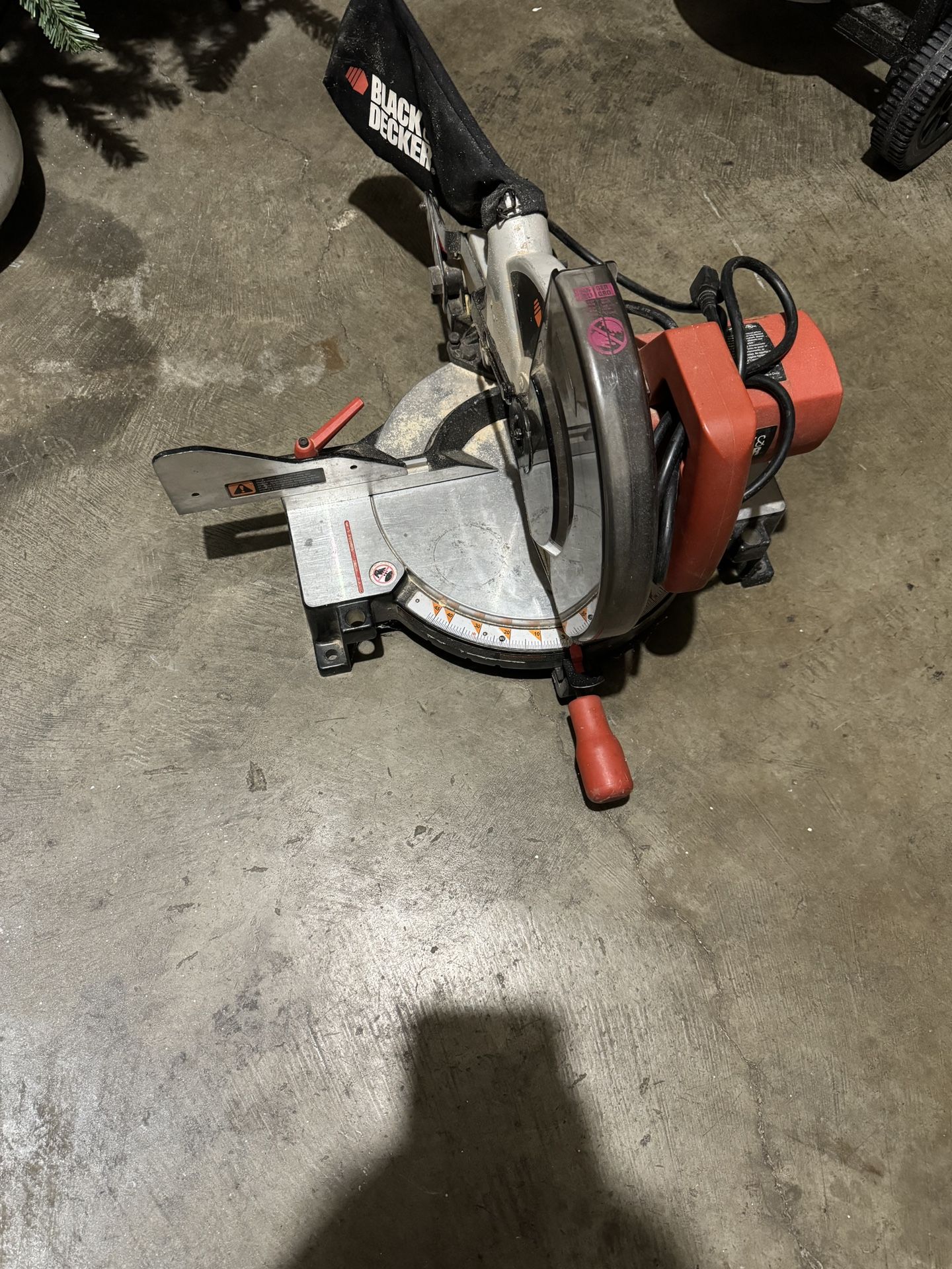 Saw