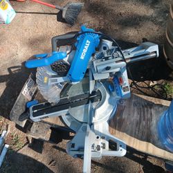 Kobalt 12 In  15 Amp Dual Bevel Saw
