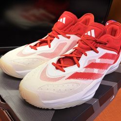 Adidas Adizero 2.0 Men’s Basketball 