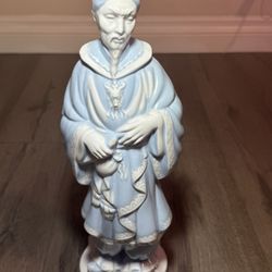 Vintage Chinese Shiwan Ware Porcelain Figurine 