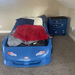 Car Bed  For Kids And dresser/bookshelf