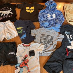 Assorted Boys Size 3-4T Clothing Bundle