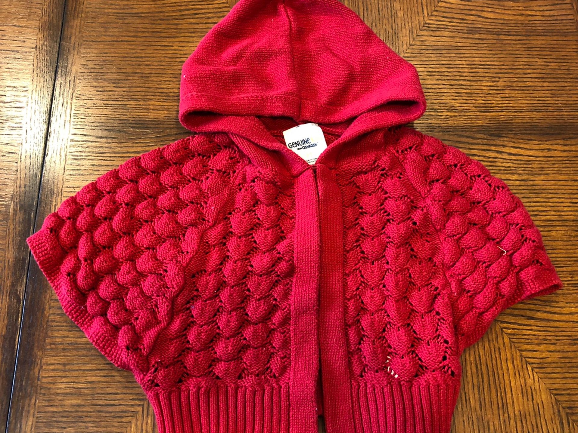 2t Hooded Sweater
